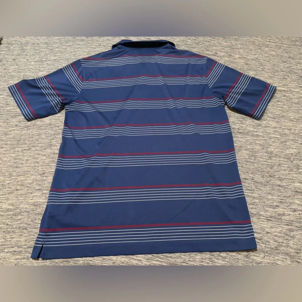 Men’s Nike Golf Polo Size Medium - Picture 2 of 4